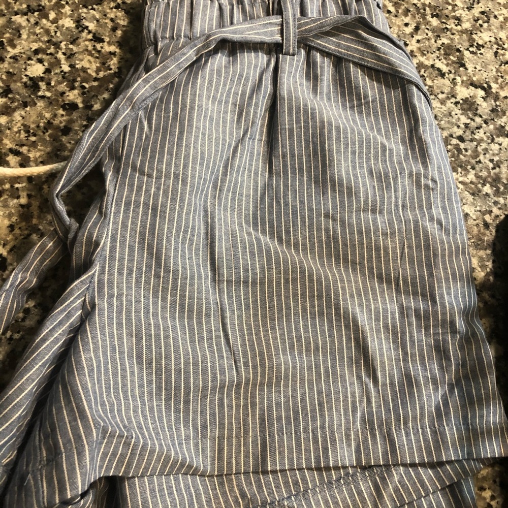 Striped shorts New size L